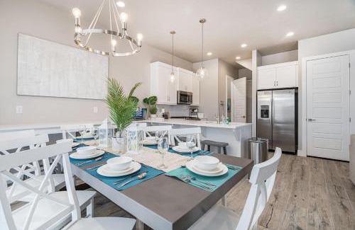 Santa Clara Casa | 52-53| Poolhouse Duplex in St George with 2 Pools and Hot Tubs