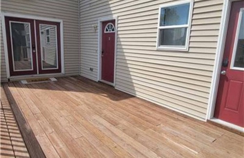 West Main HIll Apartamento | 525 Sprague 6 · Apartment just outside of downtown Kalamazoo