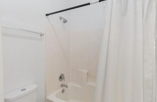 Sunset Ridge Casa | 53 Pool Home Located In Sunset Ridge Community!