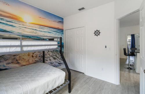 Sunset Ridge Casa | 53 Pool Home Located In Sunset Ridge Community!