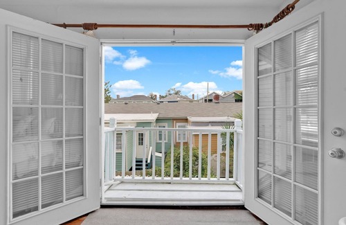 Beach Institute Cabaña | 535 E. Gordon St.: 1 BR, 2 BA Cottage in Savannah, Sleeps 4
