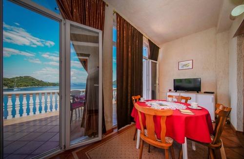 Sobra Apartamento | 54 m² Apartamento ∙ 1 habitación ∙ 2 personas