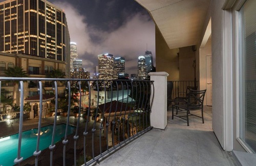 City West Apartamento | # 540263 Suite DTLA Dual-Master