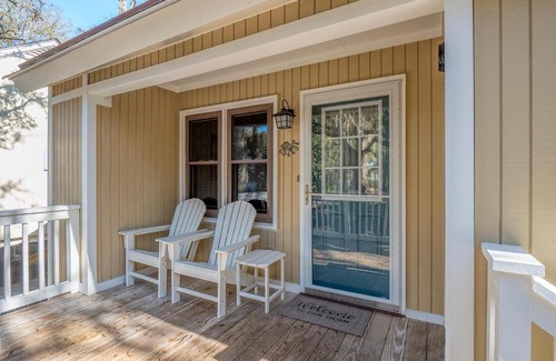 Tarpon Pond Casa | 545 Tarpon Pond Cottage