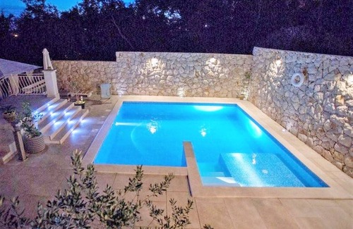 Novi Vinodolski Apartamento | 55 m² Apartamento ∙ 2 habitaciones ∙ 5 huéspedes