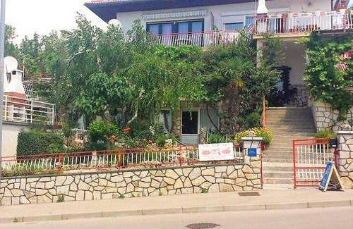 Novi Vinodolski Apartamento | 55 m² Apartamento ∙ 2 habitaciones ∙ 5 huéspedes