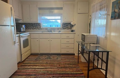 Fort Pierce North Casa | 55+ Treasure Coast Mobile Home near beach