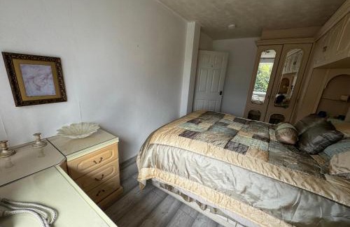 Branston Casa | 55 Warren lane