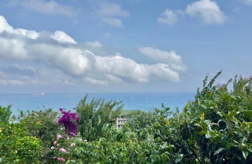 Savona Apartamento | 550 mt dal mare - Balcone e Vista Mozzafiato