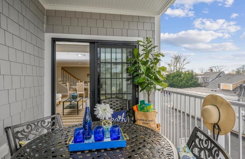 Harwich Port Casa | 557 Route 28, Unit 202, Harwich Port Cape Cod - -Dolce Vita