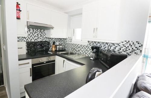 Corton Casa | 56 Waterside Park