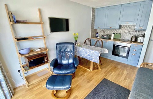 Borth-y-Gest Cabaña | 56C South Snowdon Wharf