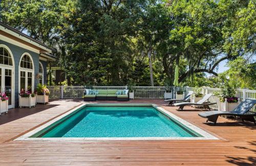 Vanderhorst Plantation Casa | 57 Ocean Course Drive by Akers Ellis Rentals