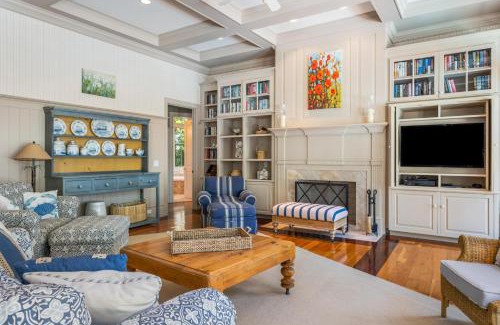 Vanderhorst Plantation Casa | 57 Ocean Course Drive by Akers Ellis Rentals