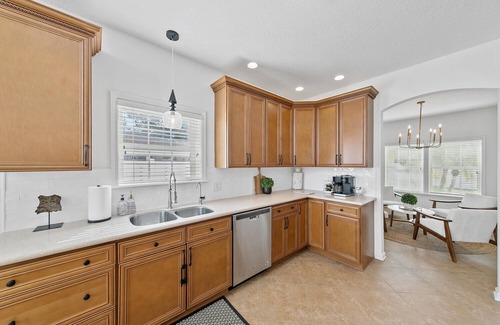 Seaview Park Casa | 5bd/4.5bth with beach access - TPC/Sawgrass/Mayo/PVIC - close to everything!