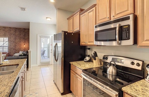 West Kissimmee Complejo | 5BD Paradise Palms Near Parks (PP 8967)
