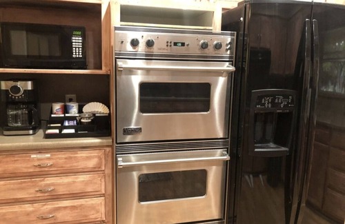 North San Antonio - SAT Casa | 5bd. Private Swimming Pool Safe Great location