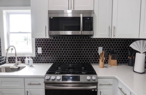 Ampere Apartamento | 5Bed 2Bath Near NYC, Parking, Laundry