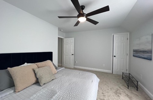Dunean Apartamento | 5BR 4B Huge Space with 2 Level Game Barn