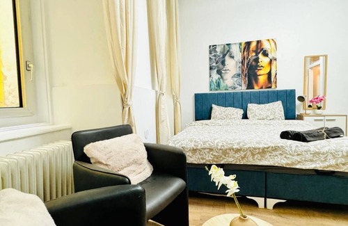 Margareten Apartamento | 5BR Apt 10min to Matzleinsdorfer