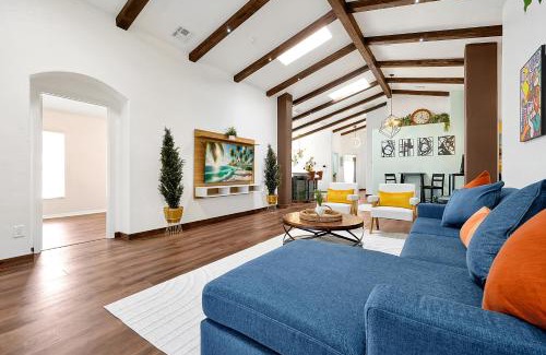 Windsor Palms Casa | 5BR Cottage w Pool & Hot Tub Near Disney