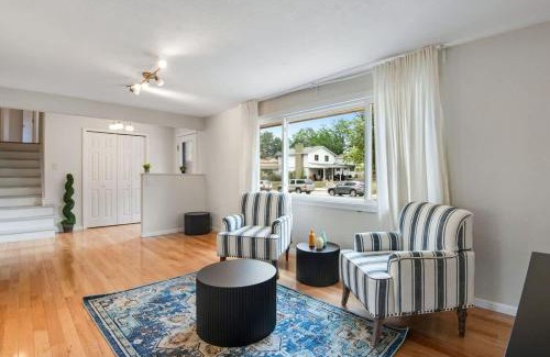 Highlands Casa | 5BR Family Home in Arvada