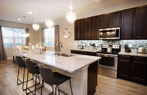 Kissimmee Villa | 5BR Home: Private Pool, Near Disney, Resort Perks