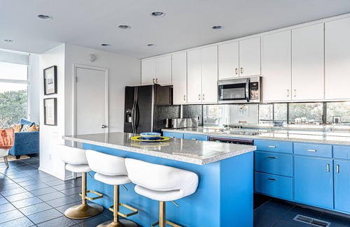 Spicewood Casa | Level-up Lakeside