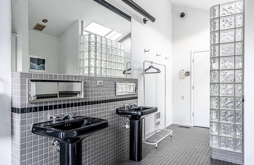 Spicewood Casa | Level-up Lakeside