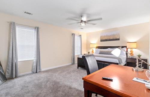 Riverdale Casa | 5BR Oasis with 3 Spa-Like Baths