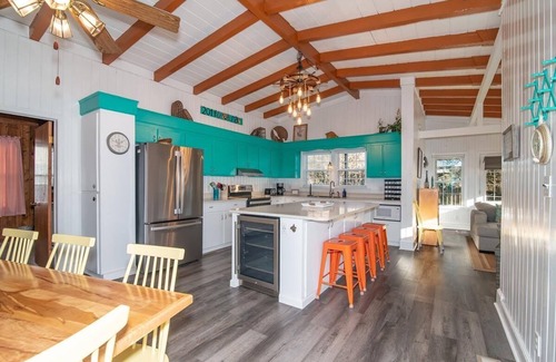 Litchfield by the Sea Casa | 5BR Scenic View 3 Minutes to the Beach