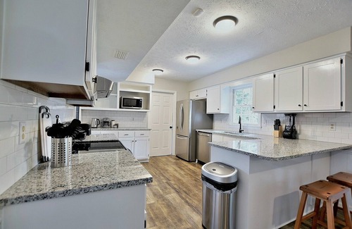 Fortson Casa | 5BR Spacious Retreat: Hot Tub, BBQ, Play Area