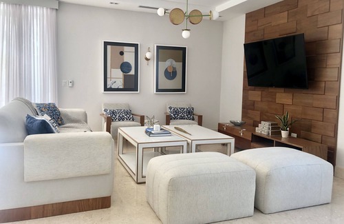 Punta Cana Village Villa | Modern 5BR Villa, Private Pool and Daily Housekeeping included!
