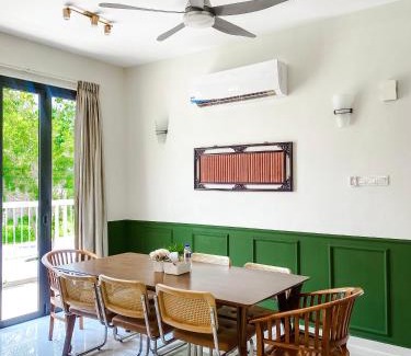 Sekudai Casa | 5BR5B in Skudai, 15mins to UTM&Sutera, 7-16pax, WiFi