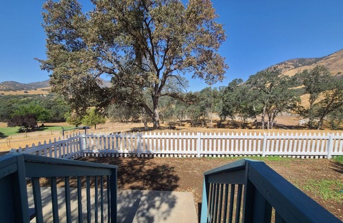 Squaw Valley Casa | 5Ez Ranch- Silver- entire home with easy drive to Kings Canyon National Park