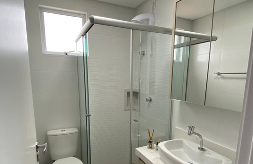 Gravata Apartamento | 5km from Beto Carreiro World Park. 5min walk from Gravatá beach. .