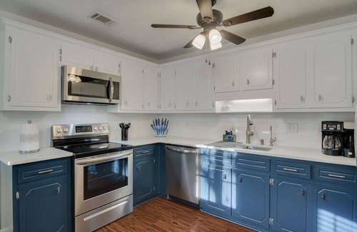 National Hills Casa | 5min to AN Golf Club l Pet-Friendly l Big Backyard, BBQ & Fun Activities