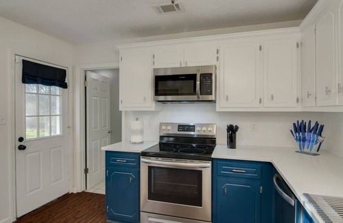 National Hills Casa | 5min to AN Golf Club l Pet-Friendly l Big Backyard, BBQ & Fun Activities