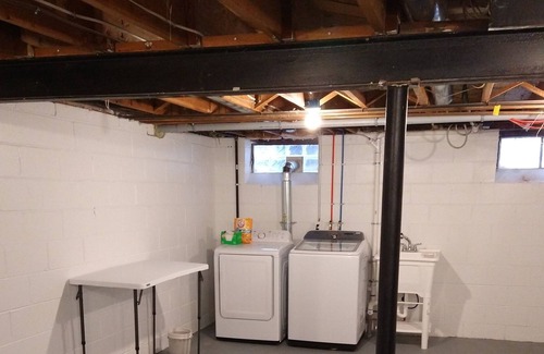 Plymouth Casa | ★ 5min To Kellogg Park ★ Plymouth ★ Parking ★W/D★6