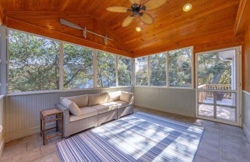 Duck Casa | 5Min Walk to Beach & Saltwater Pool