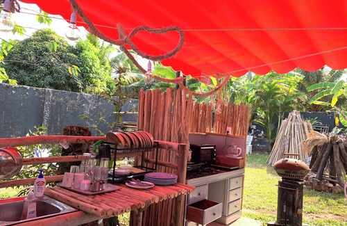 Ong Lang Villa | 5 min walk to Ong Lang Beach. Pet Friendly. Family-sized with private pool