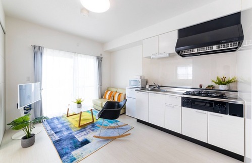 Urasoe Apartamento | 5min walk to the beachOceanView RoomMax8pplWifi / Urasoe Okinawa