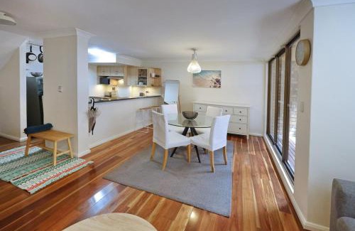 Surry Hills Apartamento | 5mins Walk to Central Station - 2 Bedroom 2 Level