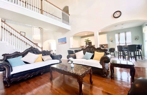El Lago Casa | 5minutes direct to Kemah with the beaches and countless seafood restaurants