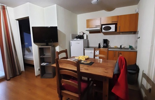 Cheze Apartamento | 5mn from LUZ ST SAUVEUR center Apartment (4pers)+terrace + small garden
