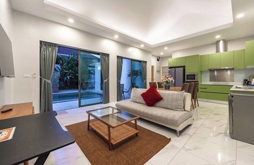 Rawai Hotel | 5StarVillaUltimateRelaxation&ComfortV150