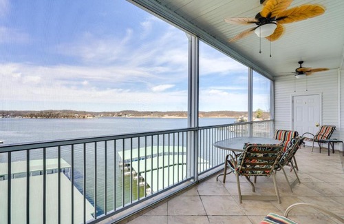 Osage Beach Apartamento | 5th-Floor Lakefront Condo Elevator and Pool Access!
