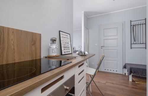 Katowice Apartamento | 5th Floor Studio in Katowice by Renters
