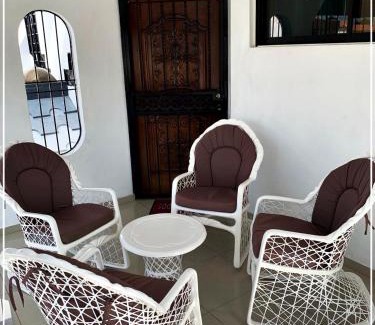 Santiago de los Caballeros Apartamento | 6-1 SANTIAGO CITY GREAT COZY APT TO STAY - Cozy 3 bedrooms Apartment for 7 peoples - close to all kind the business wifi - Air Condition