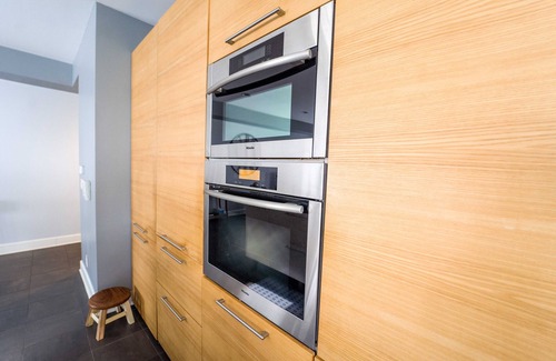 Grand Haven Condominio | Luxury Condo-Perfect Location With Pool and Beach!